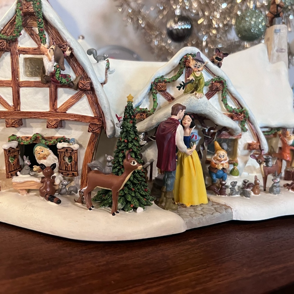 Snow White and The Seven Dwarfs Cottage- Christmas with Disney’s Classic Film